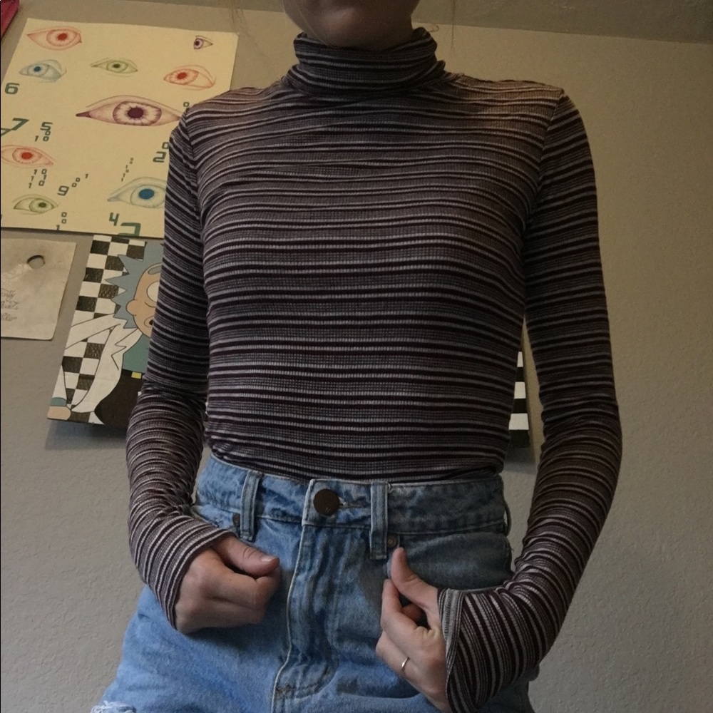 🌈American Eagle🌈 Stripped Turtleneck Long Sleeve